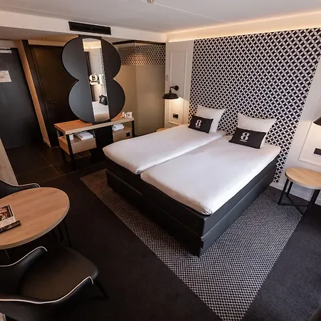 Gr8 Hotel 3*